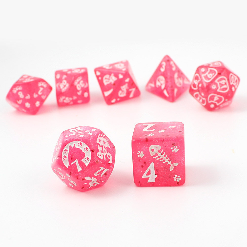 Kości RPG Zestaw malinowych kości wielościennych Cat Magic z brokatem i wzorem w urocze koty.