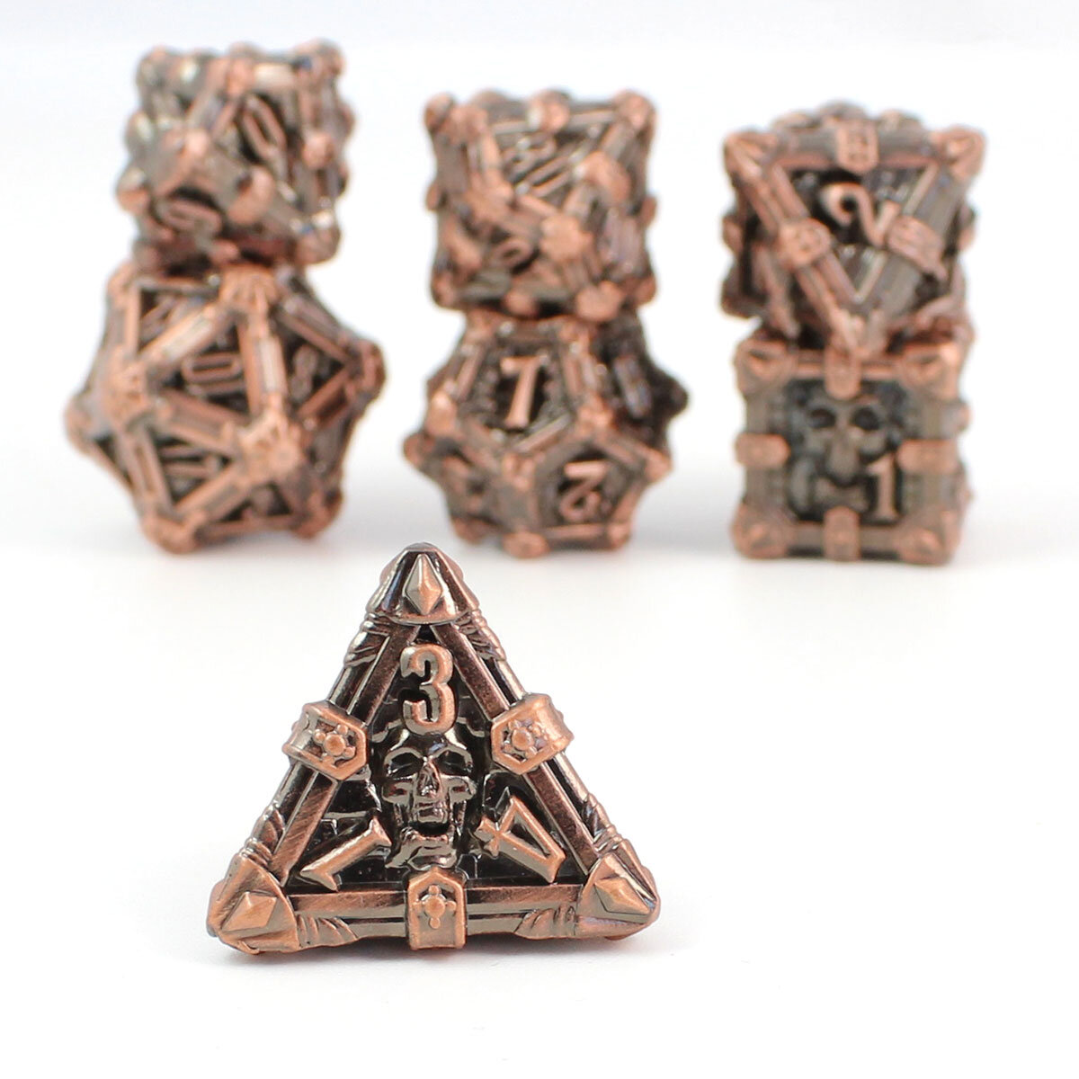 Zestaw ciężkich metalowych kości RPG Plundered Crypt Relic oksydowana miedź czaszki