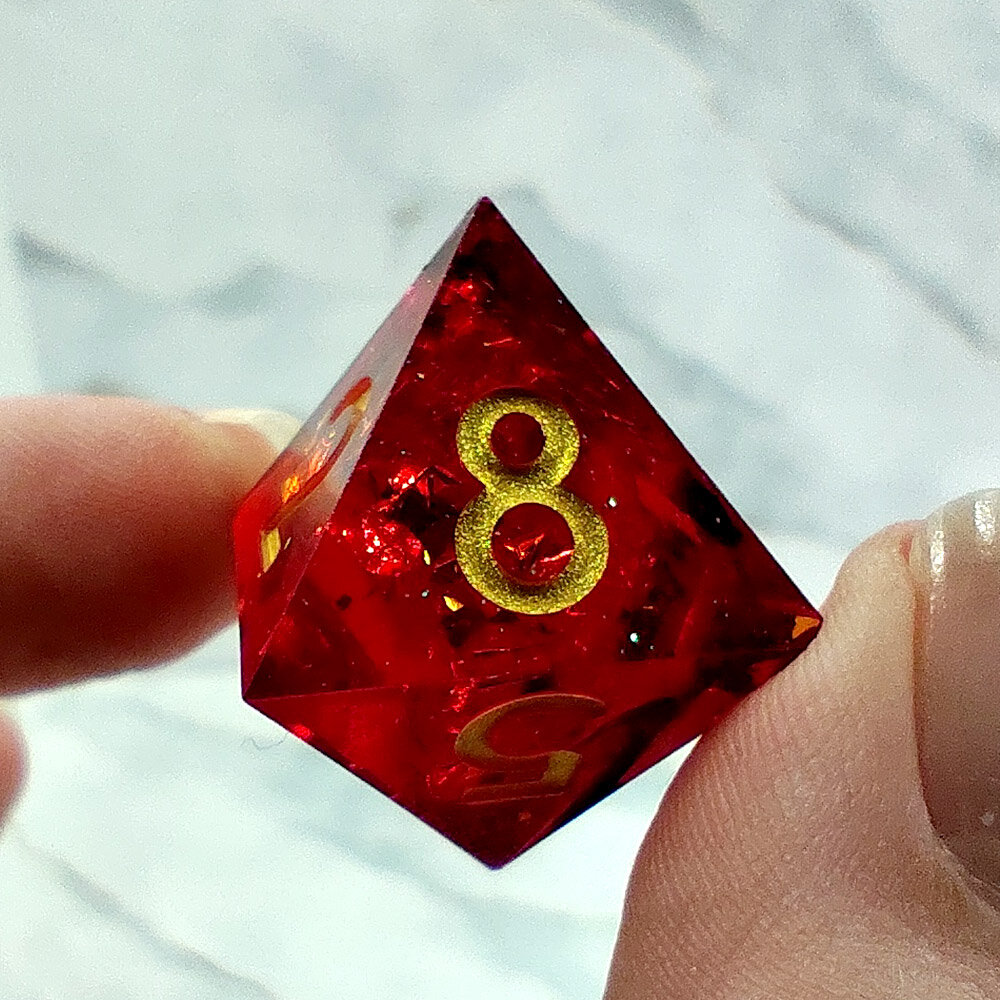 Zestaw kości RPG Sharp Edge Crimson Smoke czerwono-czarne