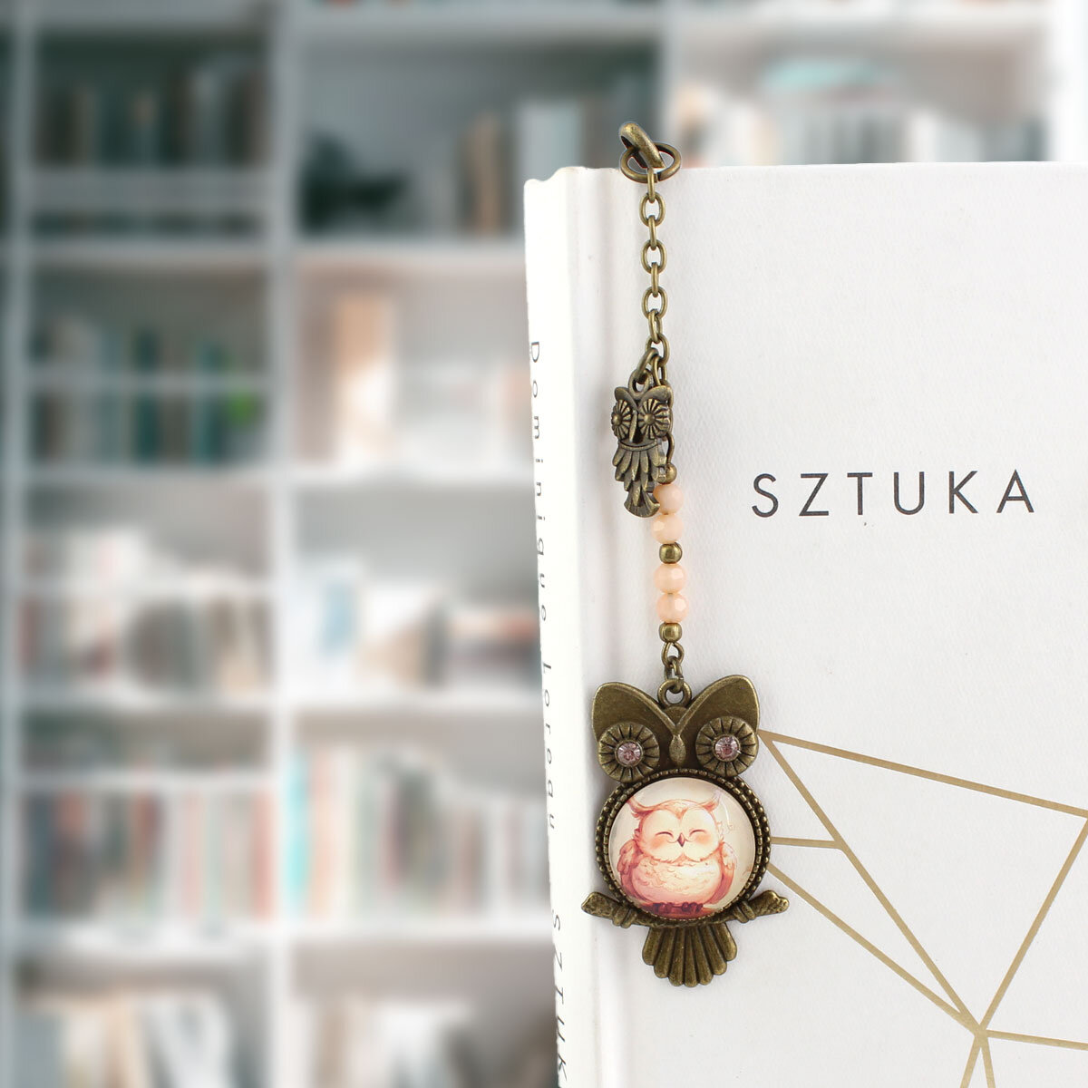 zakładka do książki sowa sówka vintage brązowa z autorską grafiką zakładka do książki z sową w stylu vintage z różowymi kryształkami