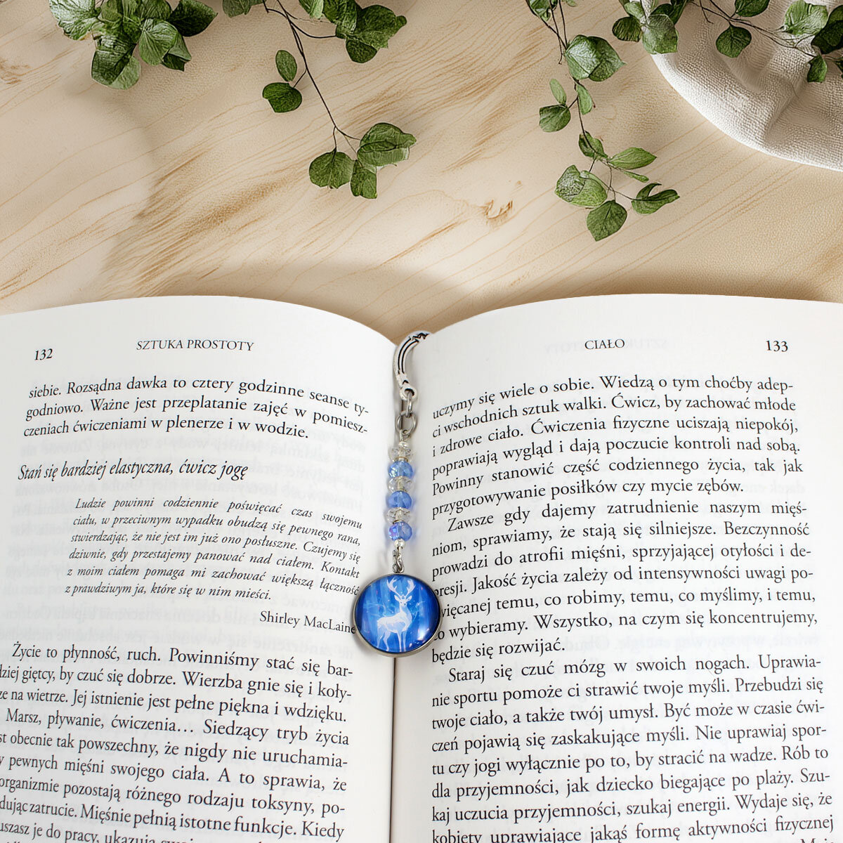 Zakładka do książki z motywem Harry’ego Pottera – Patronus jelen Zakładka do książki Harry Potter patronus jelen kryształki