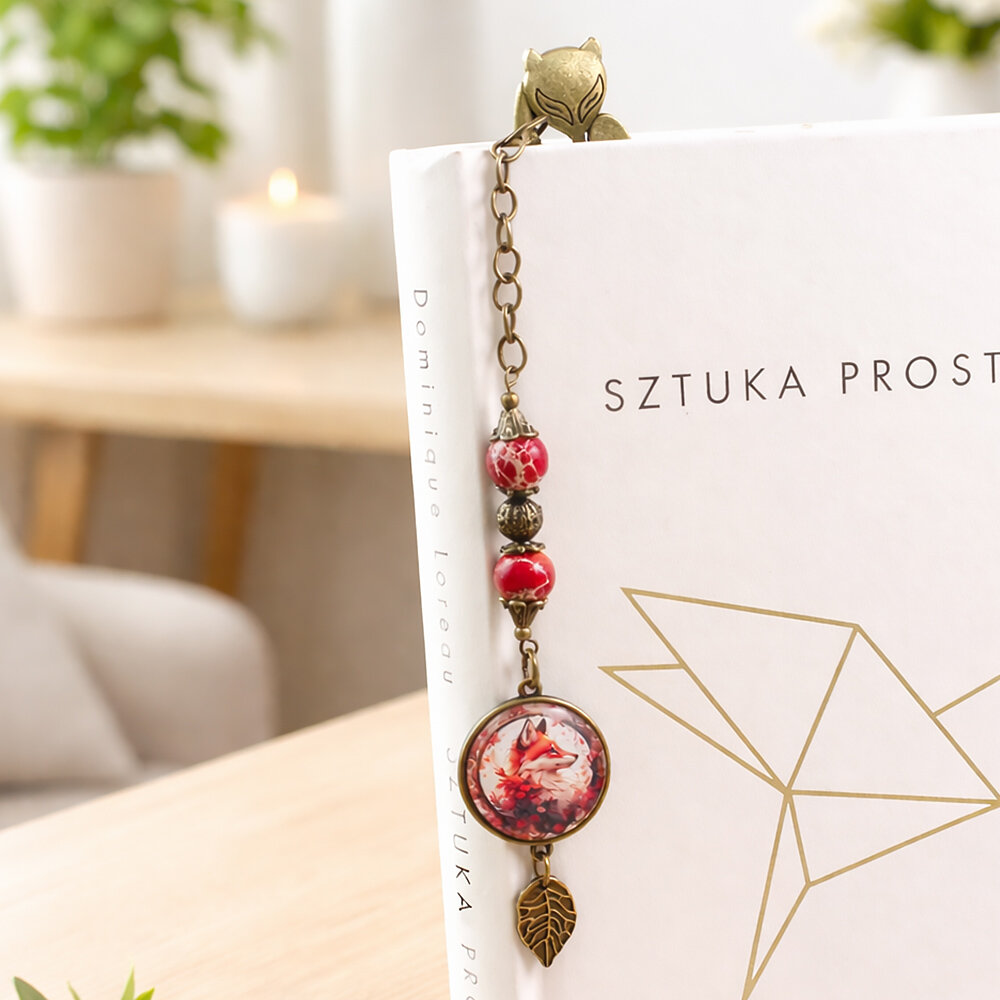 Zakładka do książki lis jaspis kamień vintage prezent Metalowa zakładka do książki w kształcie ozdobnego lisa w kolorze antycznego brązu z jaspisem cesarskim i grafiką lisa pod szkłem.