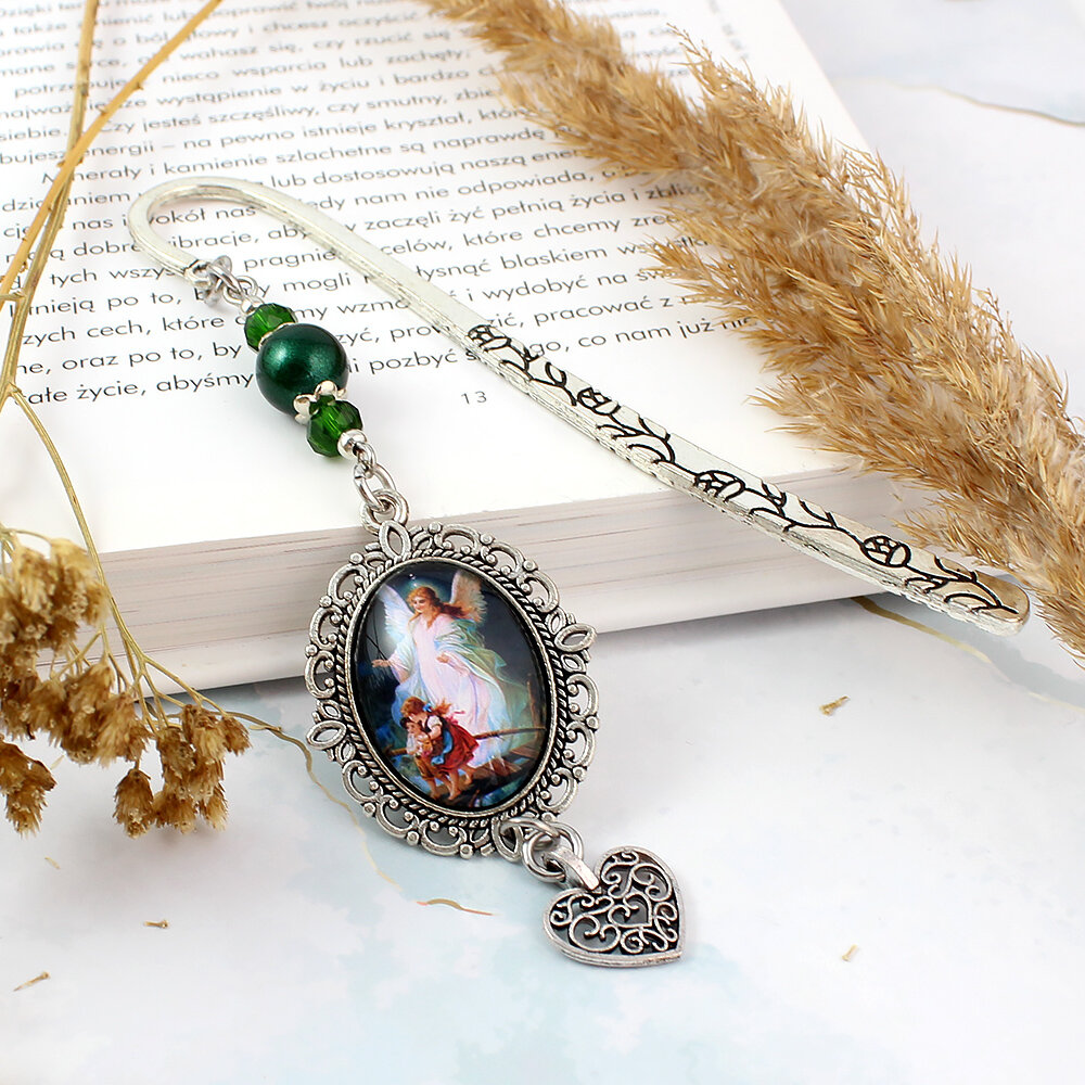 Chrześcijańska zakładka do książki z grafiką Anioła Stróża pod szkiełkiem, antyczne srebro, prezent na komunię świętą w pudełku.