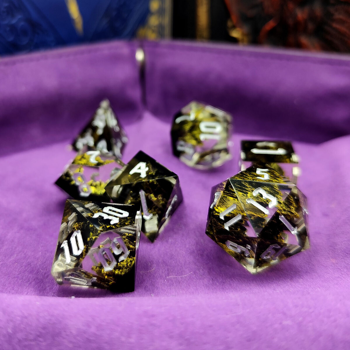 Zestaw kości wielościennych RPG żywica drewno Forest ostre DnD