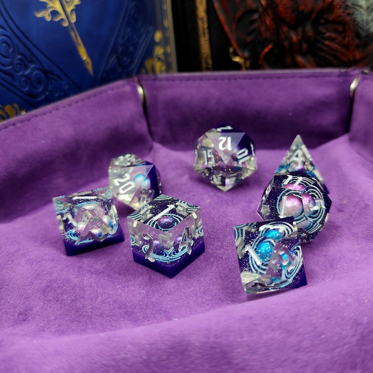 Zestaw kości wielościennych RPG planety Dice Galaxy ostre DnD