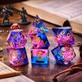 Zestaw kości wielościennych RPG pryzmatyczne różowo niebieskie ostre DnD
