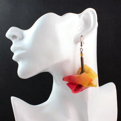 Unikatowe kolczyki kwiaty Lume Design jesienny multikolor antyczna miedź