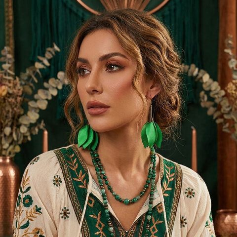 Długie Kolczyki Kwiaty Zielone Satynowe Antyczna Miedź – Lume Design