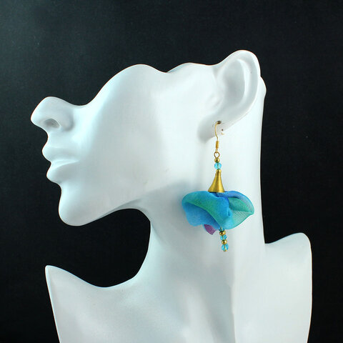 Kolczyki Kwiaty Niebieskie Multikolor Kryształki – Lume Design