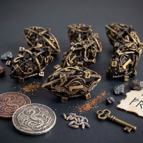 Metalowe ażurowe kości RPG w kształcie smoczych jaj ze wzorem chińskiego smoka | Kości Metalowe Serpent Dragon Eggs Lume Design