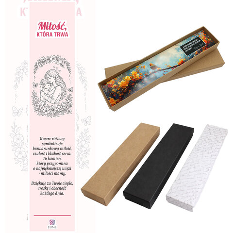 Srebrna zakładka do książki pióro z kwarcem różowym i stalowym łącznikiem przedstawiającym mamę z dzieckiem, zapakowana w pudełko prezentowe.