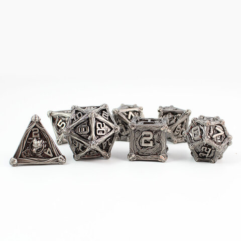 Zestaw ciężkich metalowych kości RPG Iron Dragon's Hoard w kolorze ciemnej stali