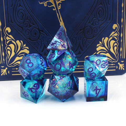 Zestaw kości wielościennych RPG żywica niebieskie ostre DnD