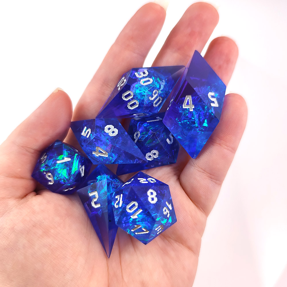 Kostki RPG kryształy niebieskie Sharp DnD Warhammer zestaw kości 7 szt.