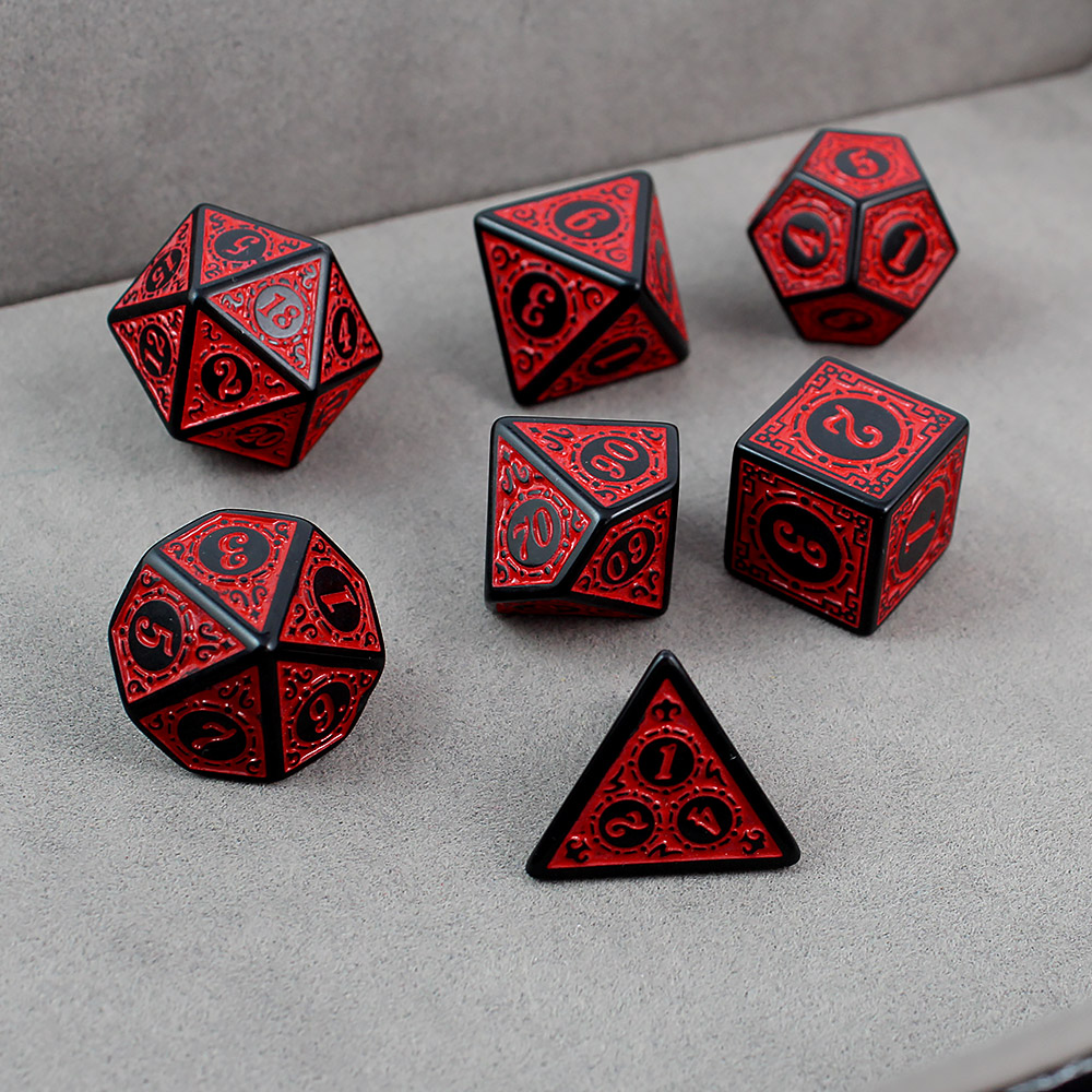 Kości RPG akrylowe czarne czerwone ornamenty DnD woreczek