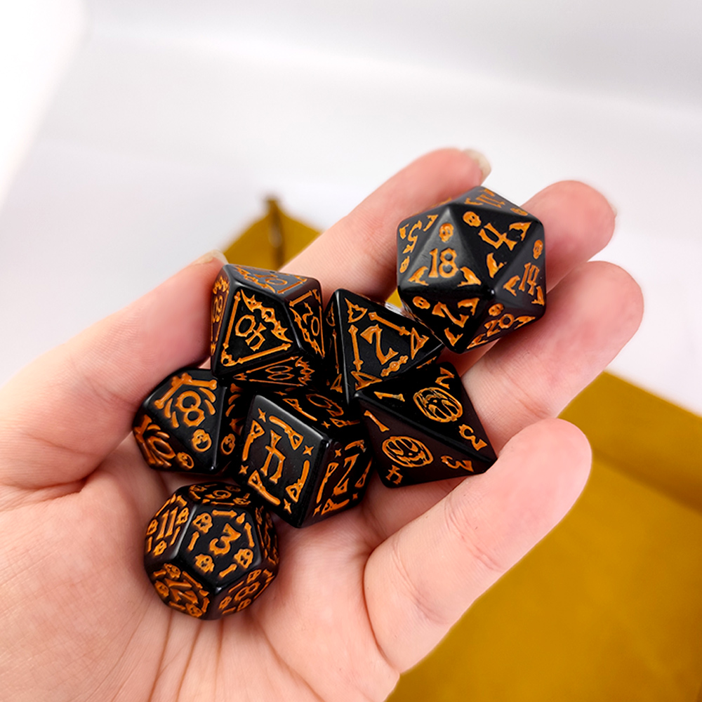 Kości RPG akrylowe Halloween dynie czaszki D&D zestaw 7 szt.