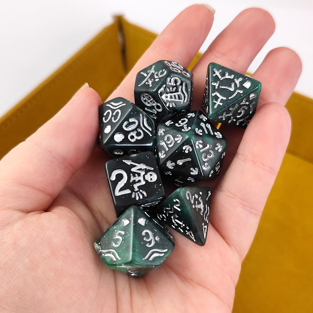 Kości RPG akrylowe pirackie zielone D&D zestaw 7 szt. woreczek