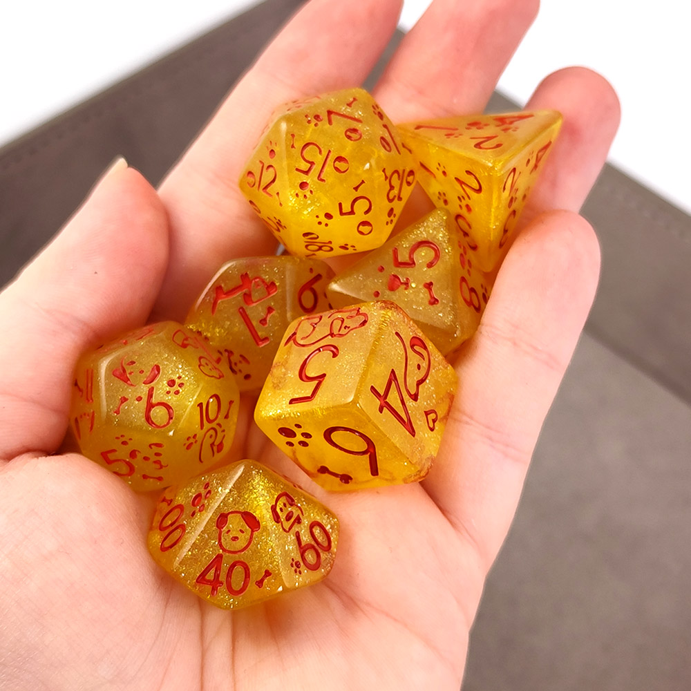 Kości RPG akrylowe pieski łapki żółte D&D zestaw 7 szt. woreczek