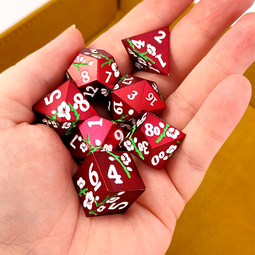 Kości RPG metalowe czerwone kwiaty Sakura D&amp;D zestaw 7 szt. pudełko