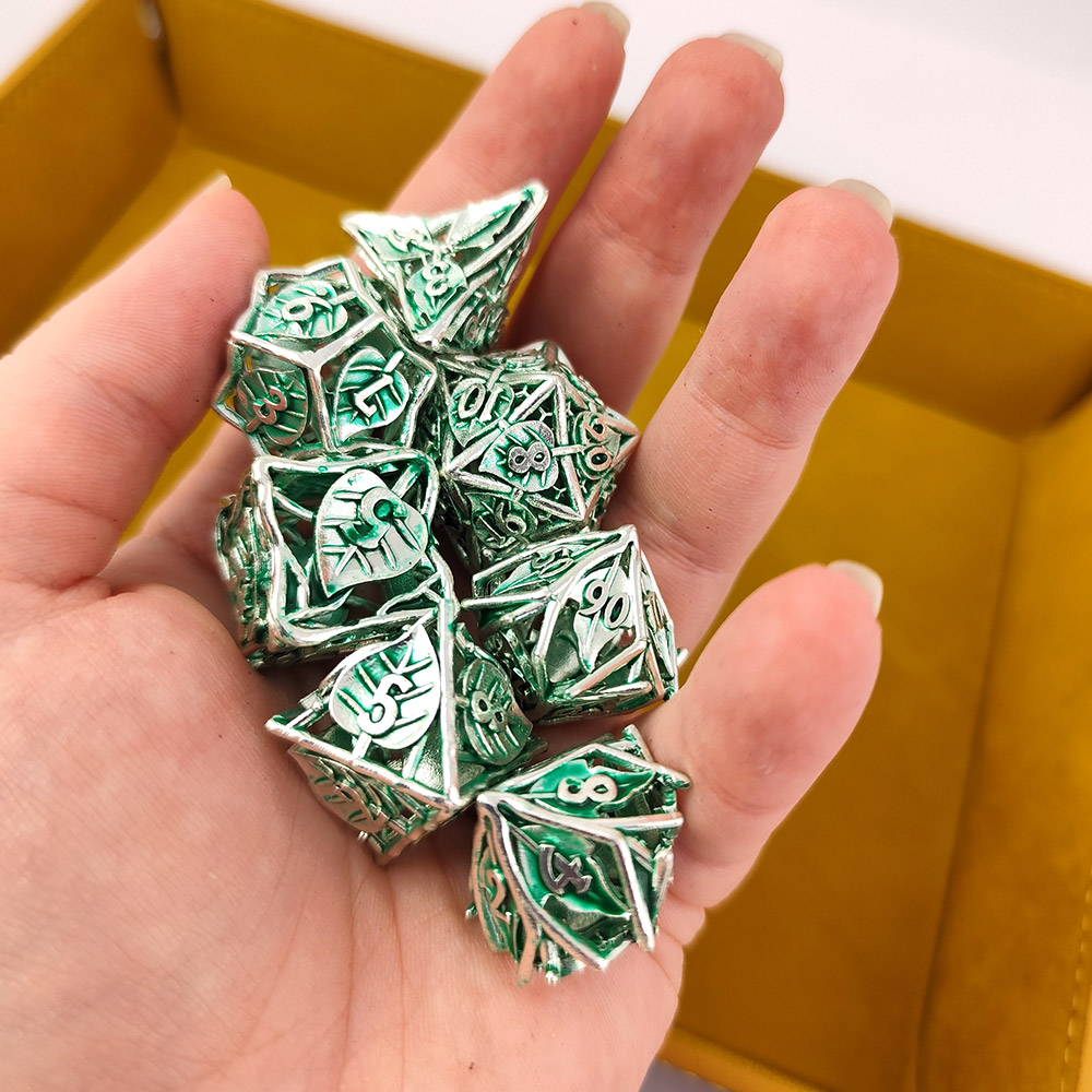 Kości RPG metalowe ażurowe kwiatowe zielone D&amp;D zestaw 7 szt.