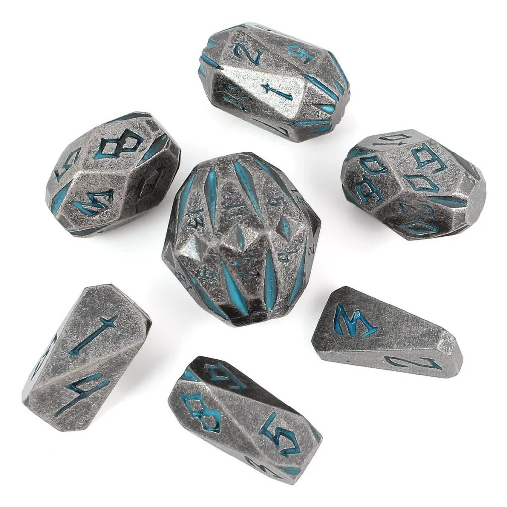 Zestaw ciężkich metalowych kości RPG Ancient Monolith Stonehenge świecące niebieskie runy