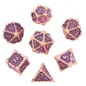 Metalowe kości RPG w kolorze różowego złota z fioletowym wypełnieniem i ornamentami | Kości Metalowe Royal Amethyst & Rose Gold Lume Design