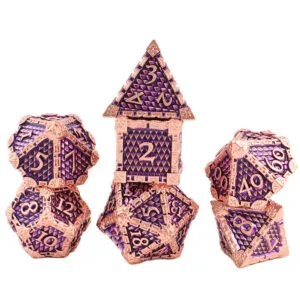 Metalowe kości RPG w kolorze różowego złota z fioletowym wypełnieniem i ornamentami | Kości Metalowe Royal Amethyst & Rose Gold Lume Design