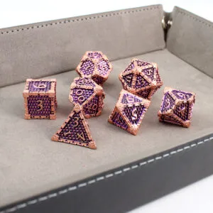 Metalowe kości RPG w kolorze różowego złota z fioletowym wypełnieniem i ornamentami | Kości Metalowe Royal Amethyst & Rose Gold Lume Design