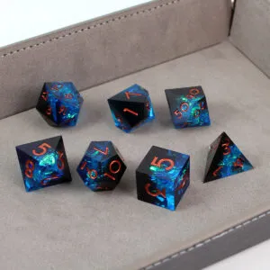Zestaw kości RPG Celestial Shard z holograficznym blaskiem i miedzianymi cyframi