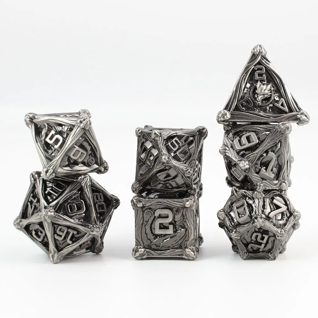 Zestaw ciężkich metalowych kości RPG Iron Dragon's Hoard w kolorze ciemnej stali